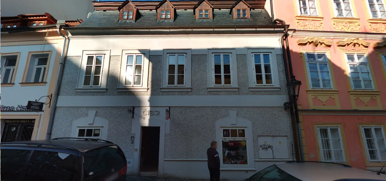 Bytový dům Na Hradbách 127 v Kolíně